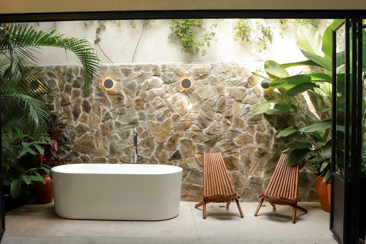 Wild Studio Outdoor Bathroom